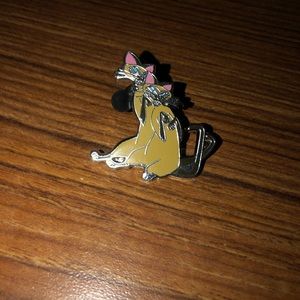 Siamese cats pin Lady and the Tramp Disney Pin